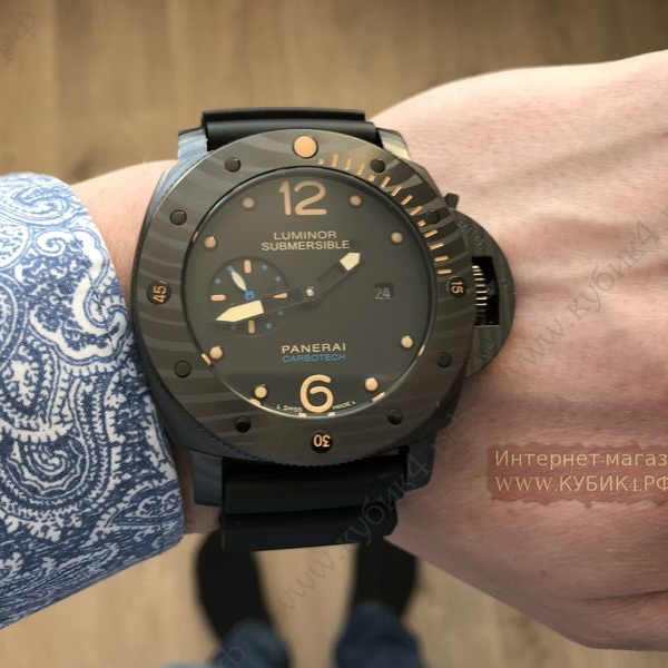 PANERAI LUMINOR SUBMERSIBLE 1950 CARBOTECH 3 DAYS AUTOMATIC (код 069)