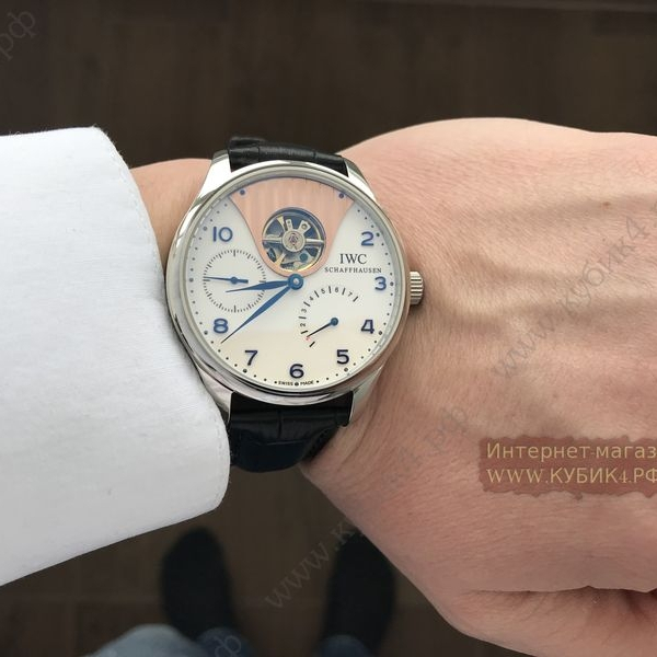 IWC Schaffhausen (код 058)