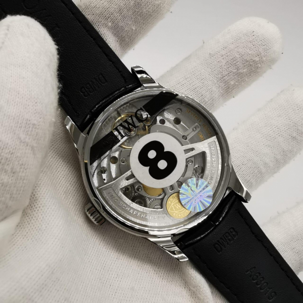 IWC Schaffhausen (код 062)