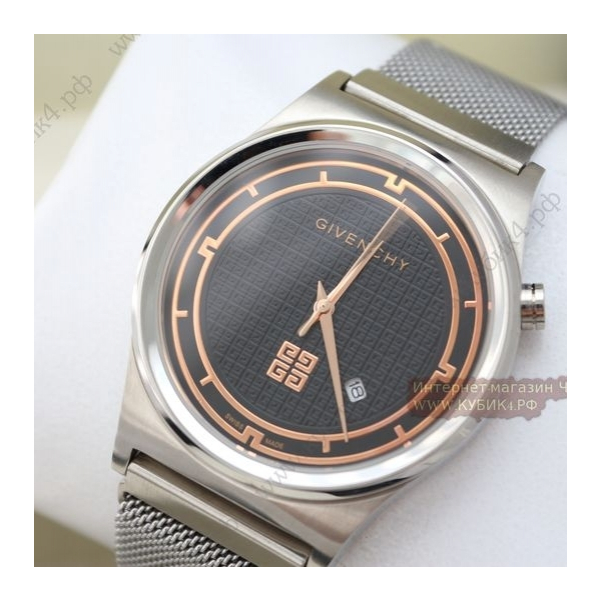 Givenchy (код 001)