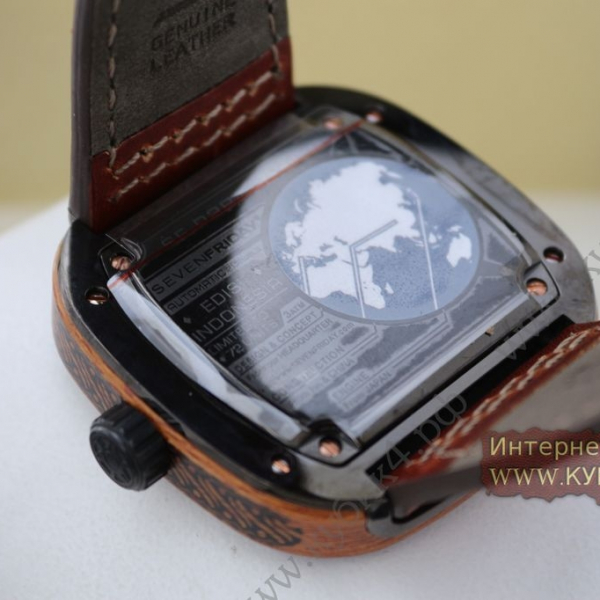 SEVENFRIDAY P-SERIES  REVOLUTION  P2B/01 (код 037)