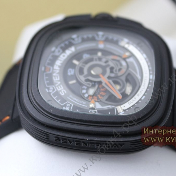 SEVENFRIDAY P-SERIES ENGINE  P3B/01 (код 040)