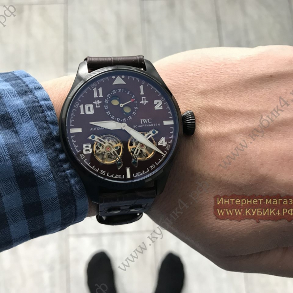 IWC Schaffhausen (код 090)