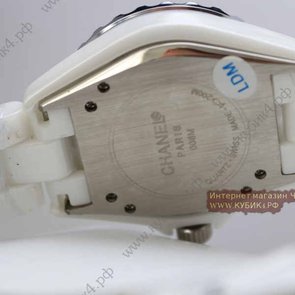 CHANEL J12 White (код 066)