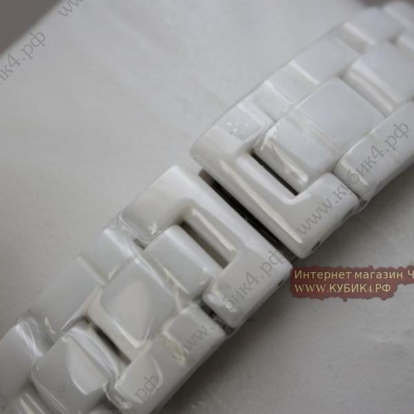 CHANEL J12 White (код 067)