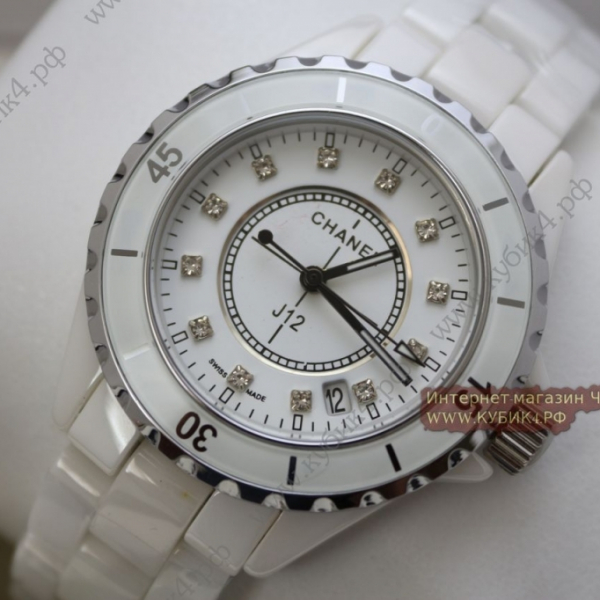 CHANEL J12 White (код 068)
