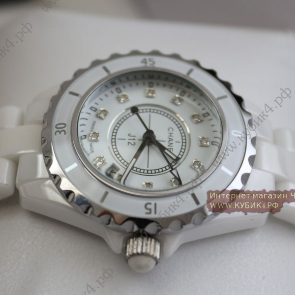 CHANEL J12 White (код 069)
