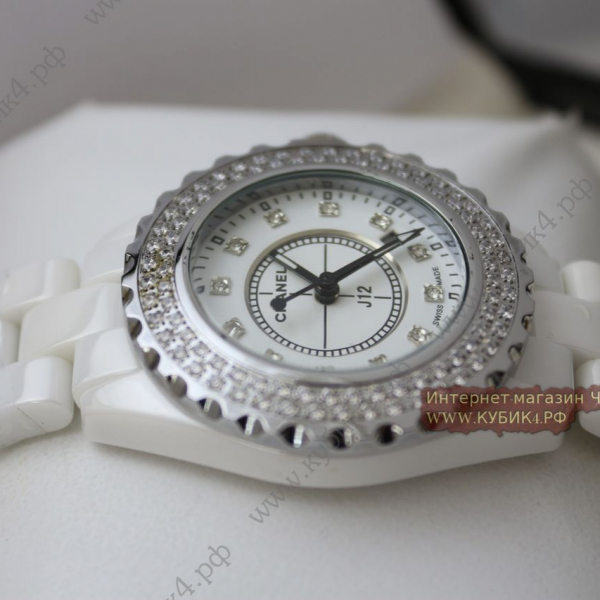 CHANEL J12 White (код 071)