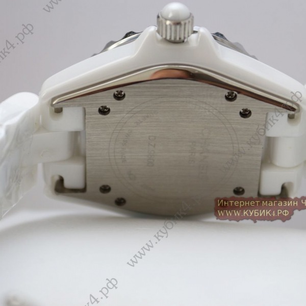CHANEL J12 White (код 072)