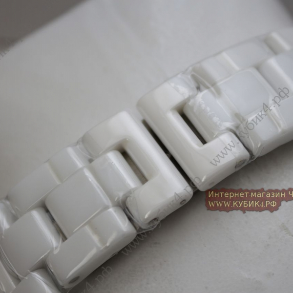 CHANEL J12 White (код 073)