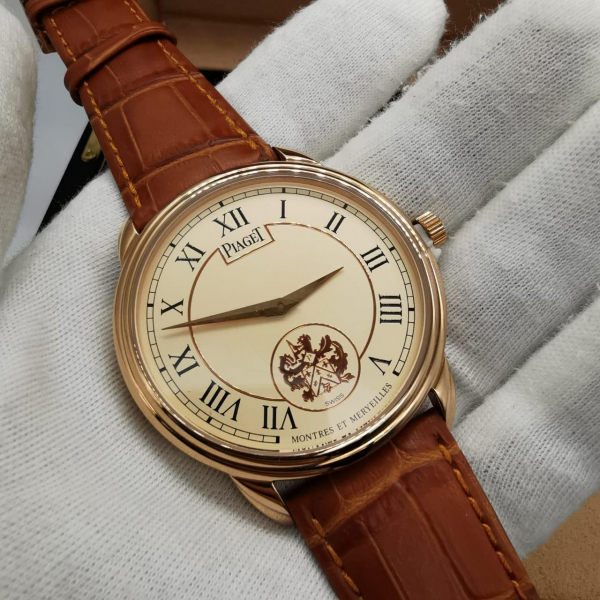 Piaget (код 055)