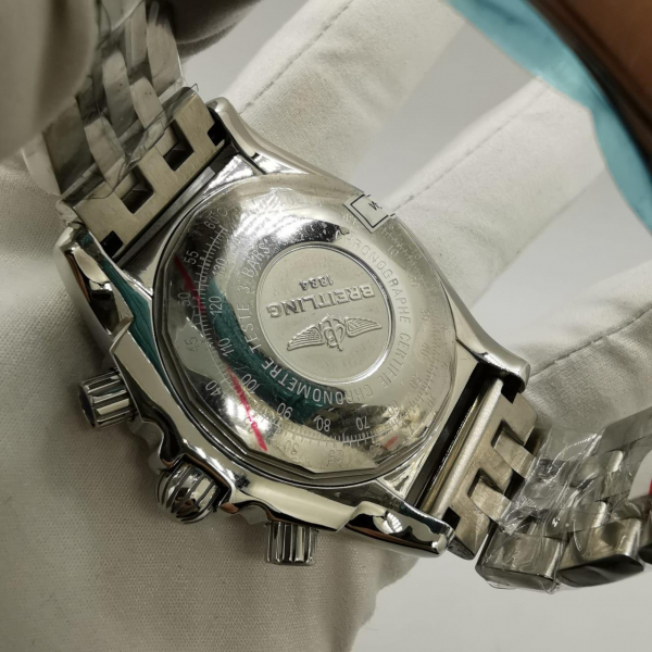 BREITLING Chronometre Certifie (код 114)