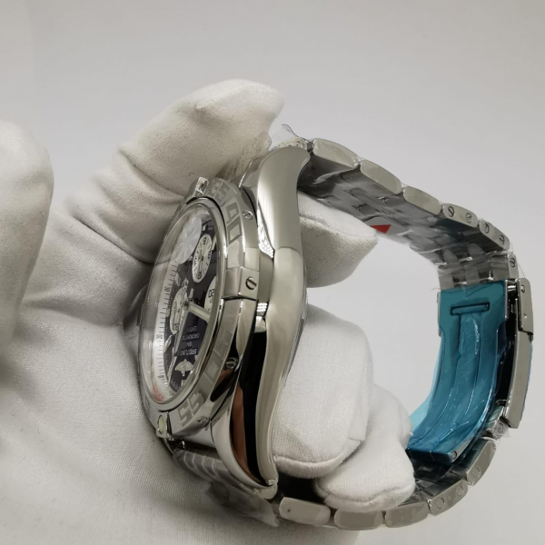 BREITLING Chronometre Certifie (код 115)