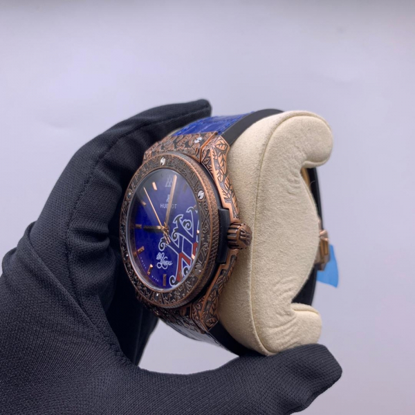 HUBLOT Classic fusion fuente (код 408-01)