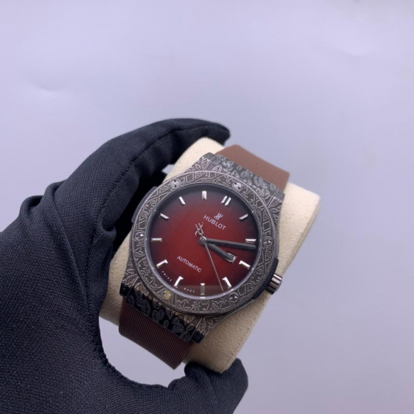 HUBLOT Classic fusion fuente (код 606)