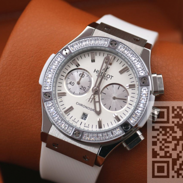 HUBLOT Classic Fusion Chronograph (код 594-02)