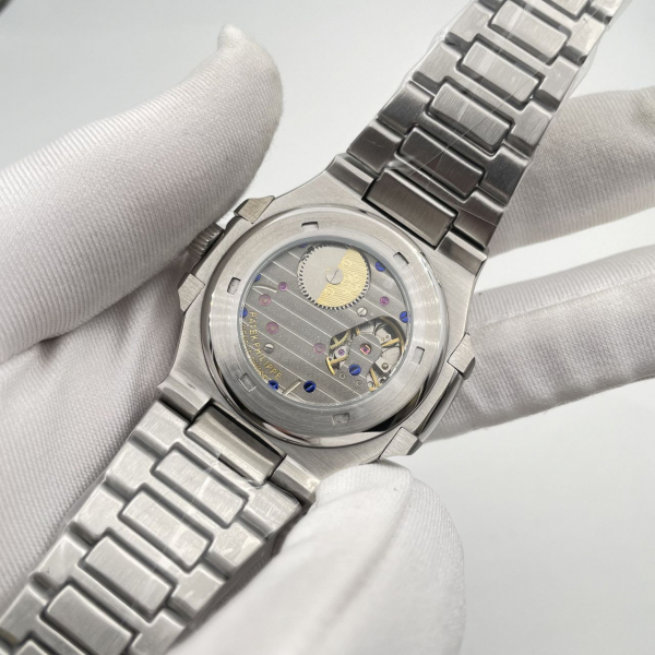 Patek Philippe Men Nautilus (код 255-01)