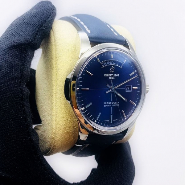 Breitling Transocean Day & Date R45310121G1P1 код 123)