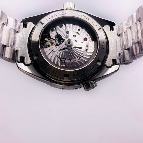 OMEGA PLANET OCEAN 600M CO‑AXIAL MASTER CHRONOMETER 43,5 MM код 170)
