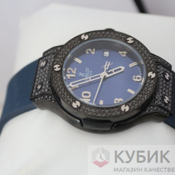 HUBLOT Classic fusion Titanium Pavé 33 mm (код 636)