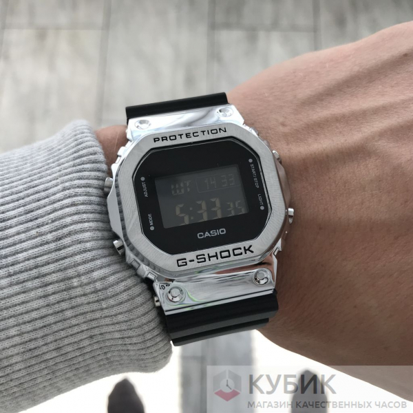 Спортивные электронные часы (код 151)