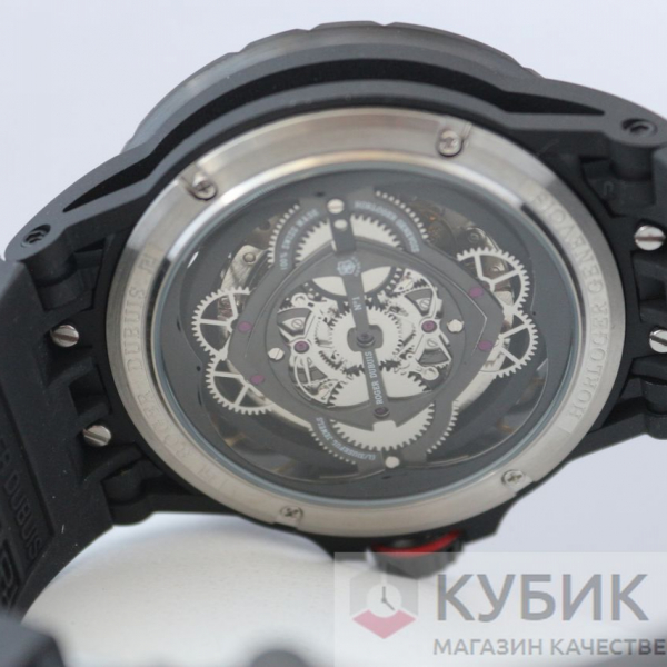 Roger Dubuis (код 060)
