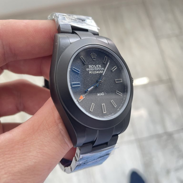 Rolex Oyster Perpetual Milgauss MAD (код 440)