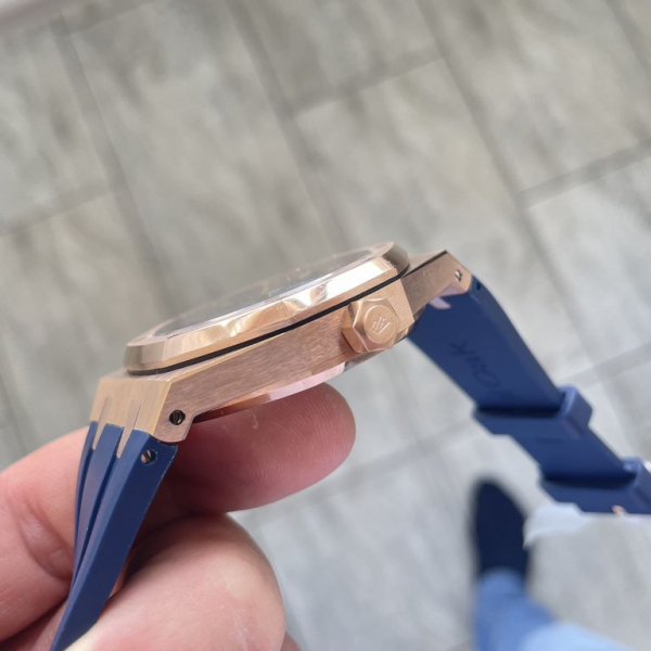 Audemars Piguet ROYAL OAK (код 300-01)