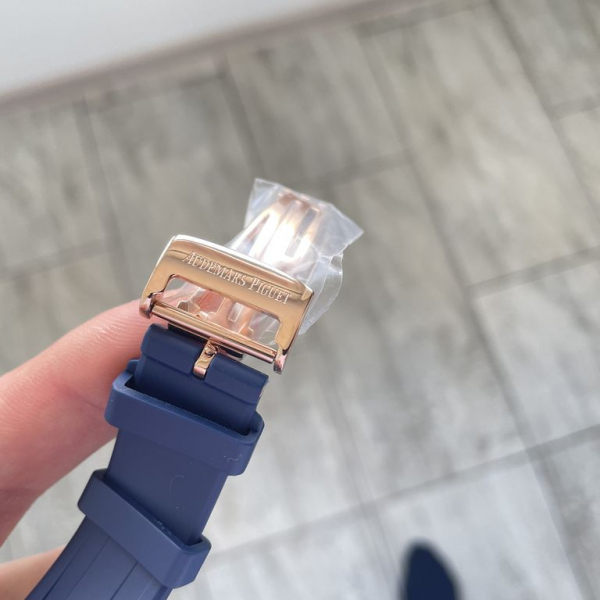 Audemars Piguet ROYAL OAK (код 300-01)