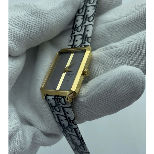 Dior (код 055-1)