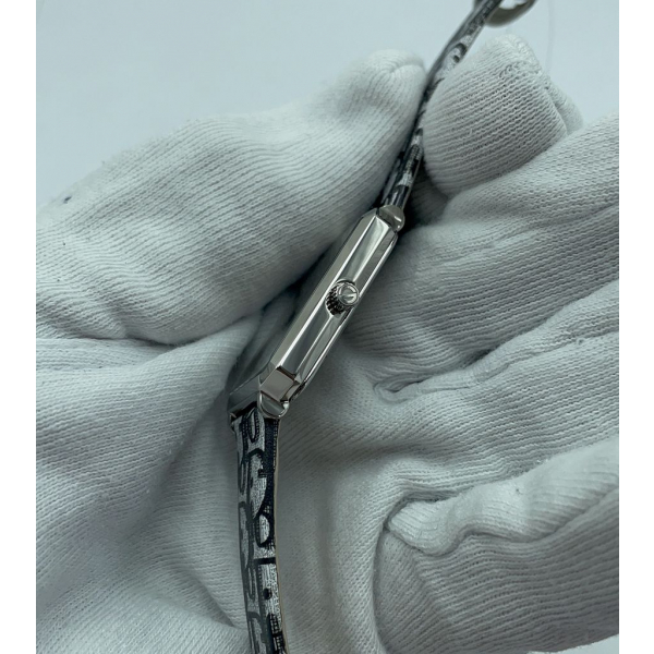 Dior (код 056-1)