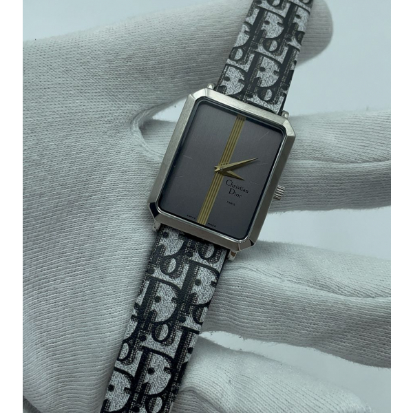 Dior (код 056-1)