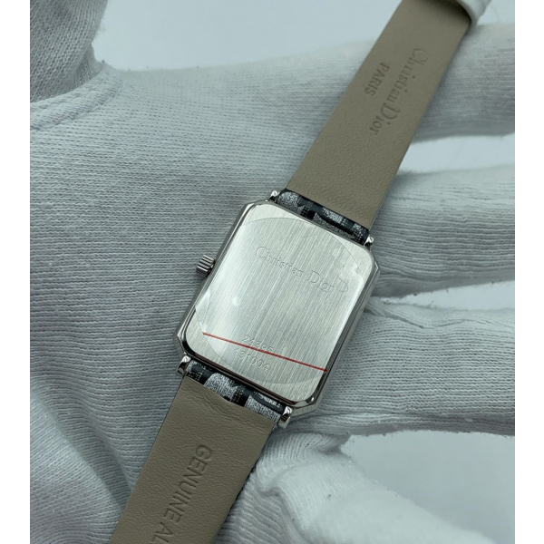 Dior (код 057-1)