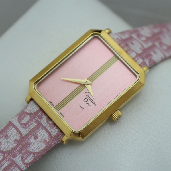 Dior (код 058-1)