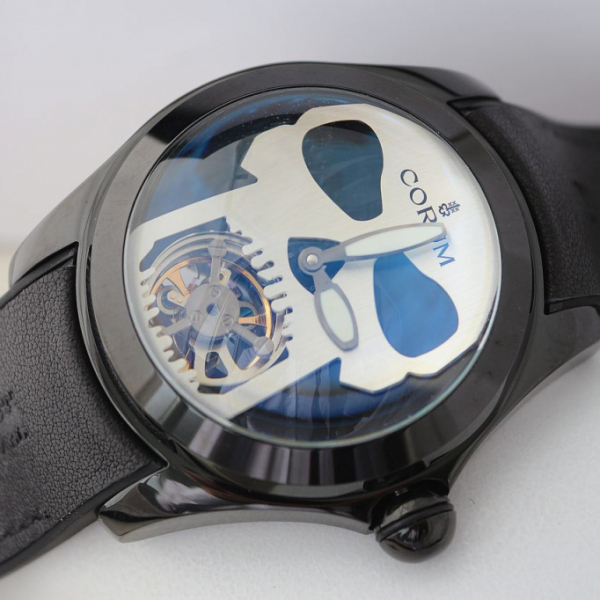 Corum Skull (код 037)