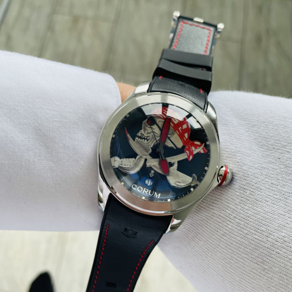 Corum Bubble Pirate (код 040)