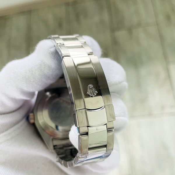 Rolex Oyster Perpetual Milgauss (код 382)