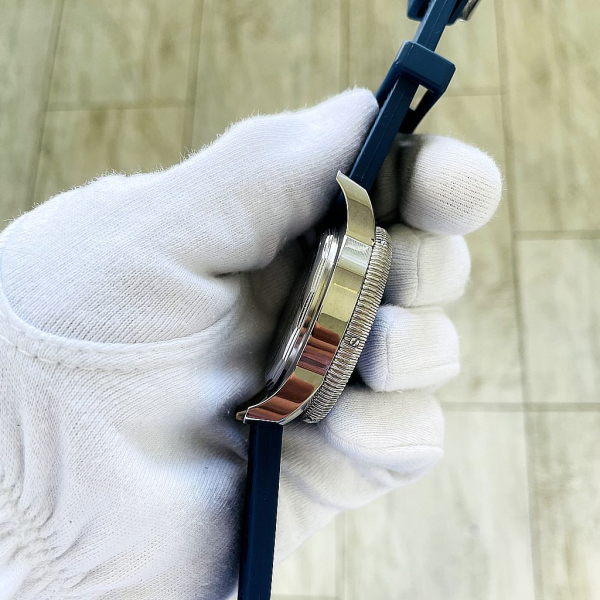 BREITLING Superocean Heritage (код 375)
