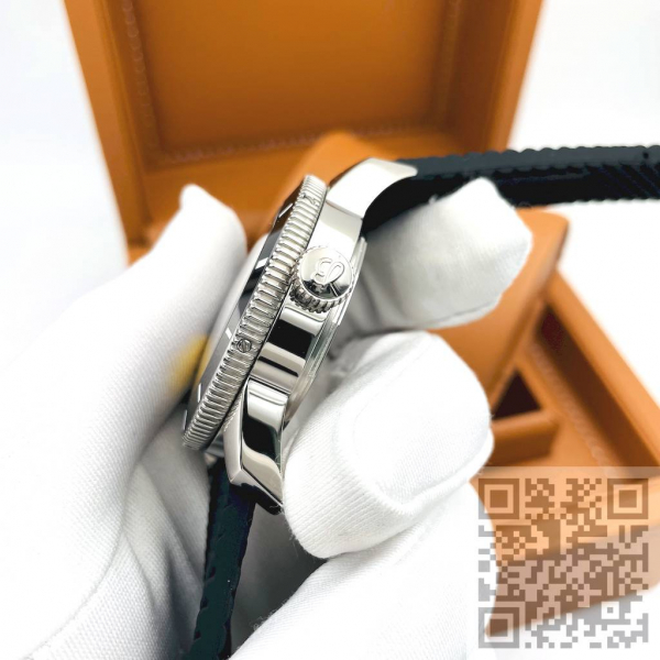 BREITLING Superocean (код 373-01)
