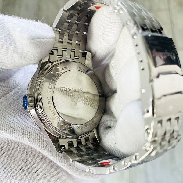 BREITLING Chronometre Navitimer (код 379-01)