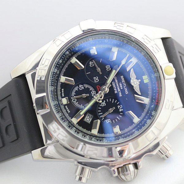 BREITLING Chronometre Certifie (код 413)