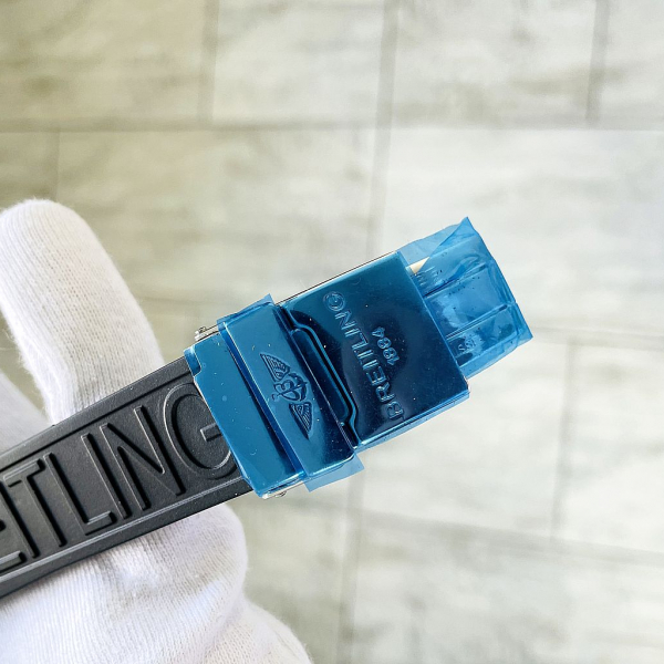 BREITLING Chronometre Certifie (код 413)