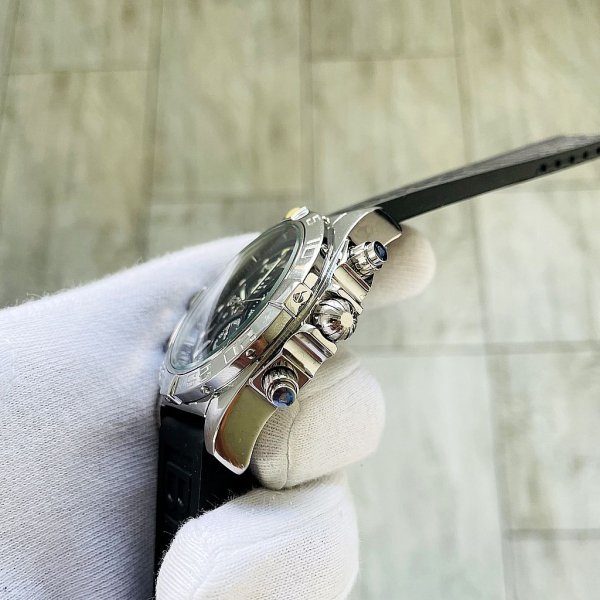 BREITLING Chronometre Certifie (код 413)