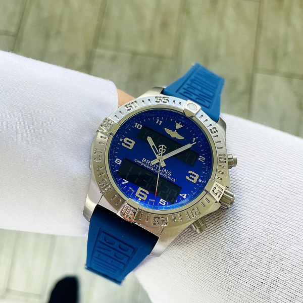 BREITLING Chronographe Exospace (код 417)