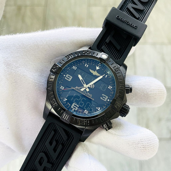 BREITLING Chronographe Exospace (код 418)