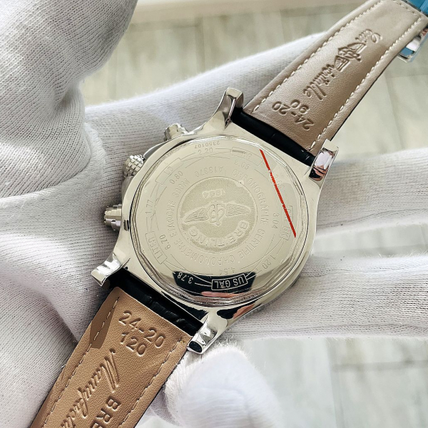 BREITLING Chronometre Certifie (код 423)