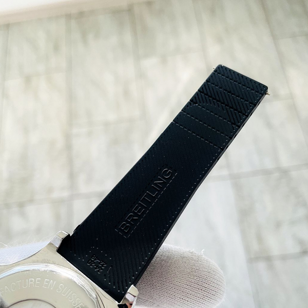 BREITLING Superocean Chronometre (код 432)
