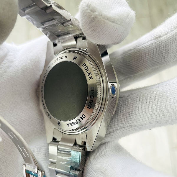 Rolex Oyster Perpetual Date Deepsea (код 387)