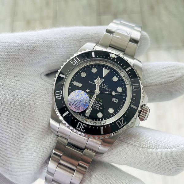 Rolex Oyster Perpetual Date Deepsea (код 387)