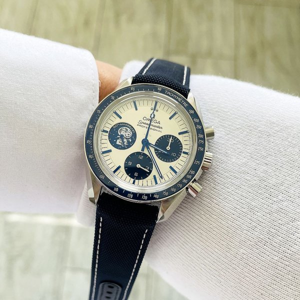 Omega SPEEDMASTER (код 327)